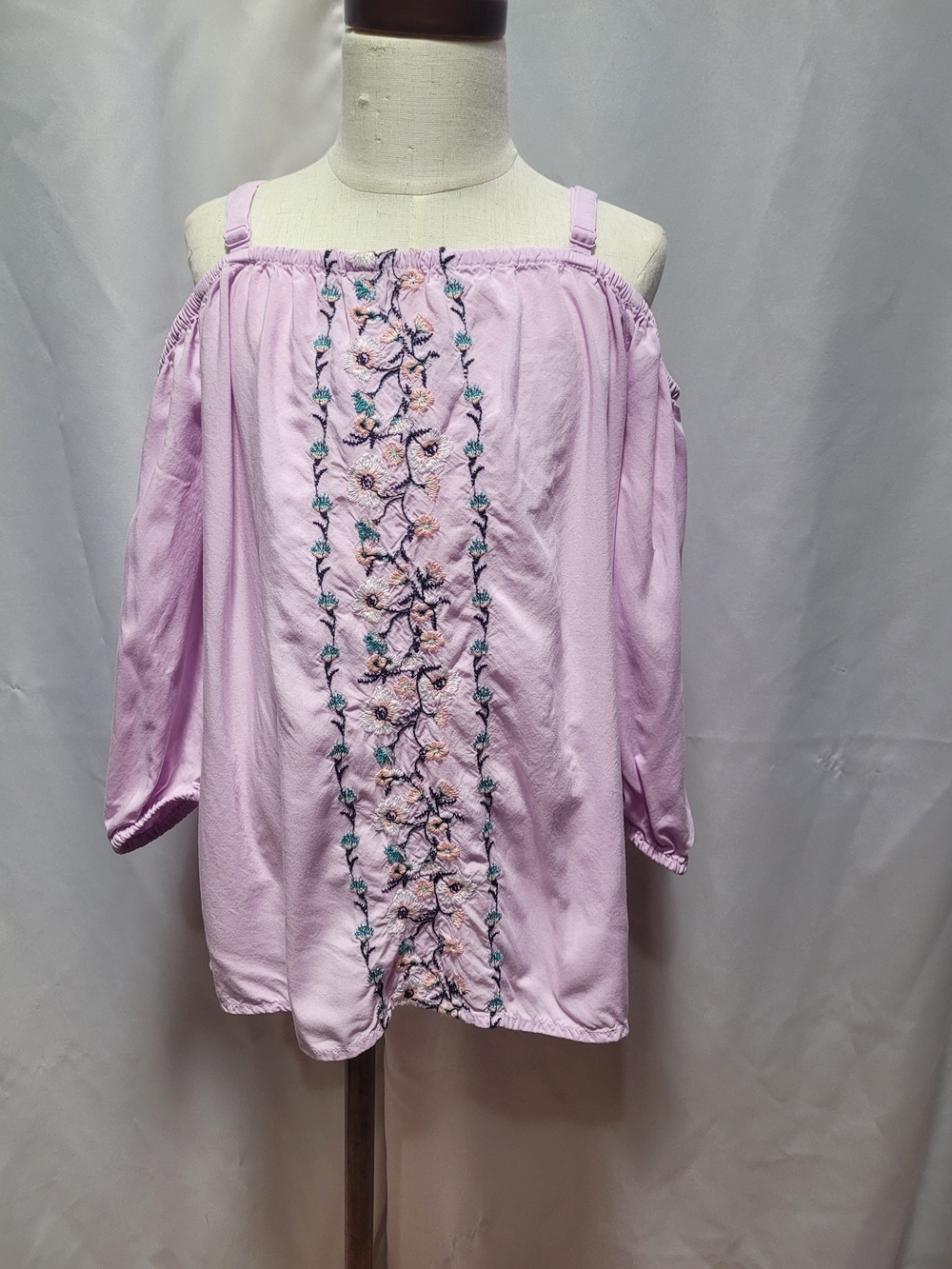 Old Navy Lilac Off-Shoulder Floral Embroidered Top